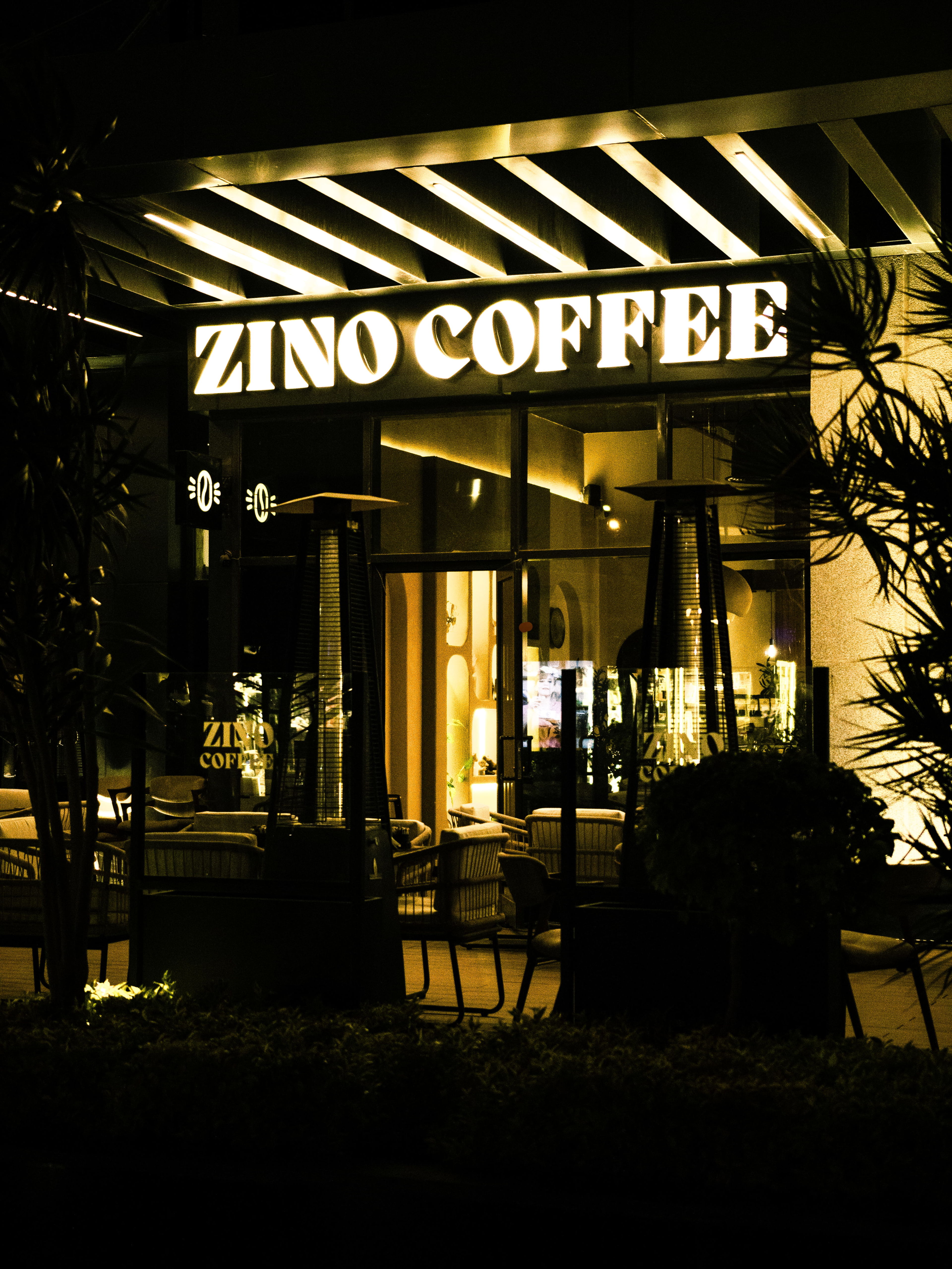 Commercial photography by Mahmoud Hammad, 2023