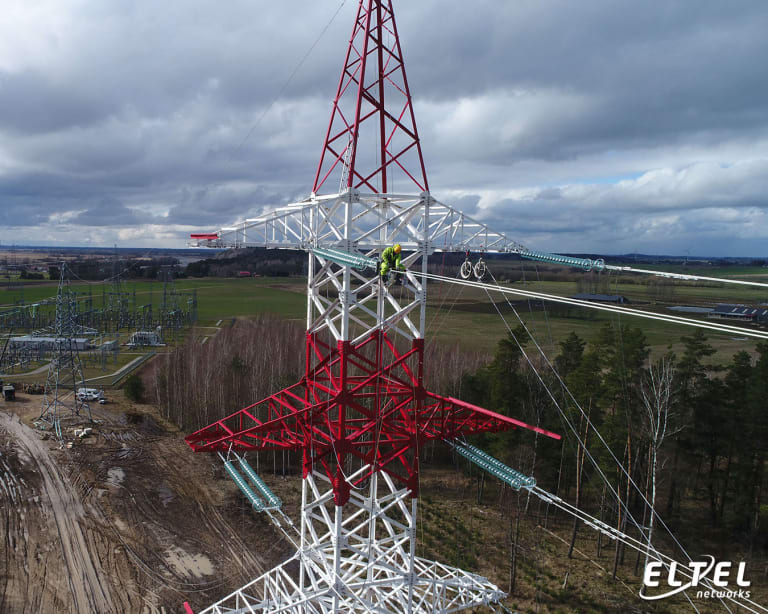 Linia elektroenergetyczna 330 kV Jurbarkas – Bitenai, Litwa, słup kratowy - eltelnetworks.pl