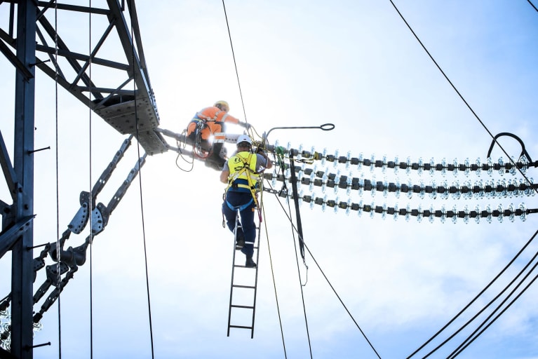 High voltage power line - work at height - Eltel Networks