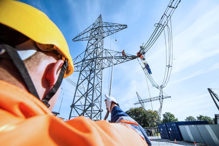 LV, MV and HV power lines - construction and modernization - Eltel Networks