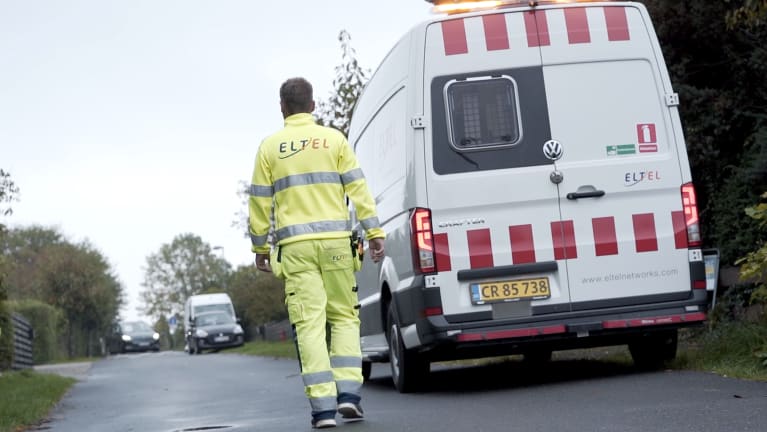 Tick efterligne følgeslutning Bliv fibertekniker - Eltelnetworks