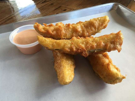 Fried Pickles w/ Q Sauce