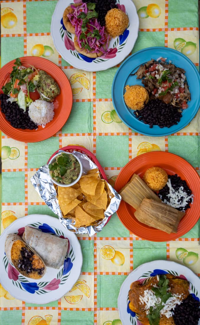Lola's Taqueria background image