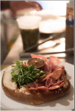Cal's Wood-Fired Grill and Wine Bar background image
