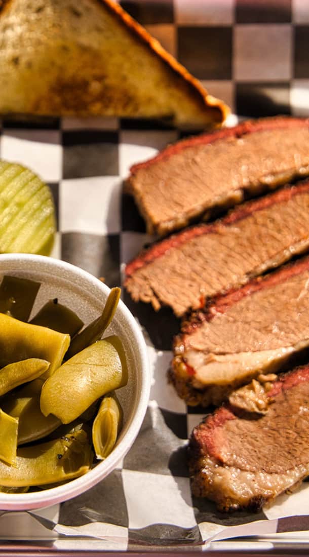 Brag-N-Bones BBQ & More background image