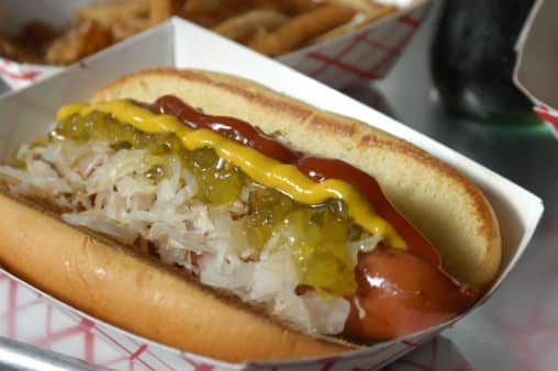 BLACK ANGUS BEEF HOT DOG