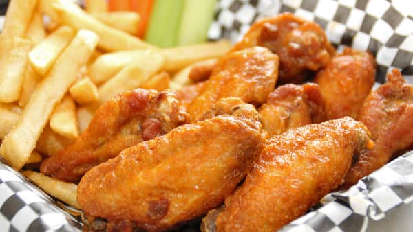 image of 25 WINGS