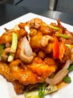 image of Pad Cashew Nuts