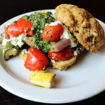 image of Veg & Goat Cheese Sconewich