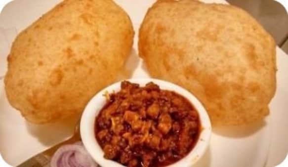 image of Chole Bhature (V)