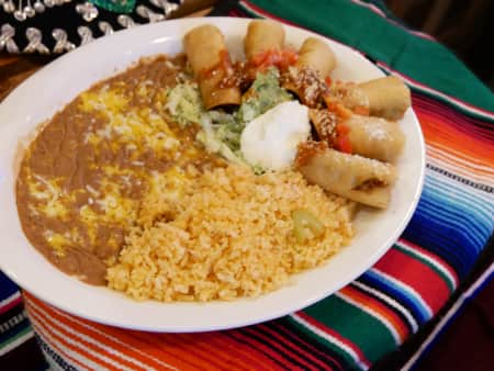 image of Taquitos Mexicanos
