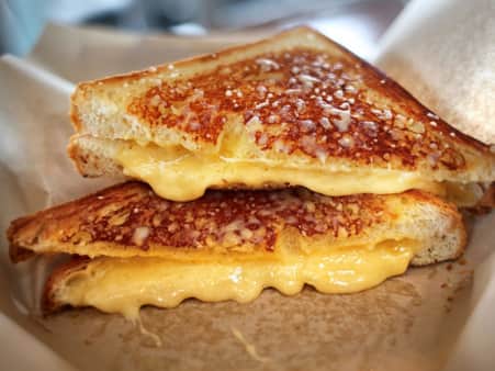 image of Kid's Grilled Cheese W/Fries