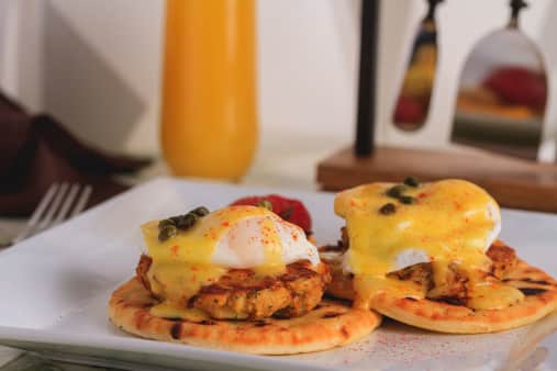 image of Crab Cakes Benedict