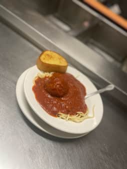 image of Spaghetti & Meatball dinner