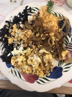 image of Scrambled Eggs w/ Chorizo