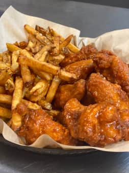 image of 5 Pc Wings Basket
