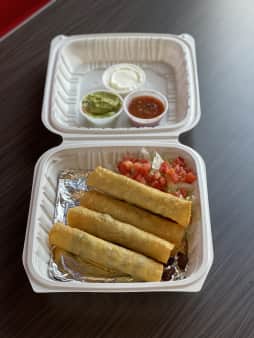 image of Flautas (4)