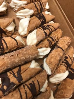 image of 2 Choc Chip Cannoli