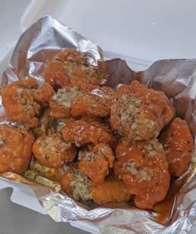 image of 18 Boneless Wings