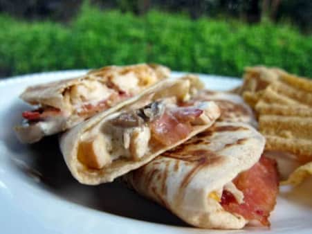 image of Crackadilla