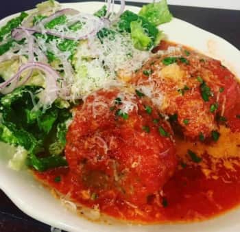 Meatballs & Mista Salad