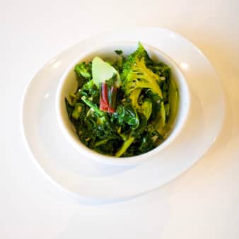 image of Garlicky Greens 