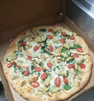 image of 16" Buffalo Chicken