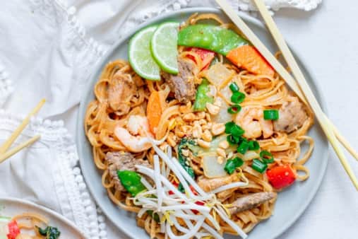 image of Combination Pad Thai