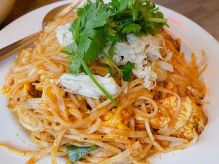 CRAB PADTHAI