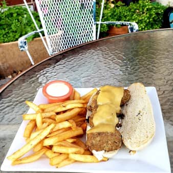 image of Amsterdam Meatball Sandwhich