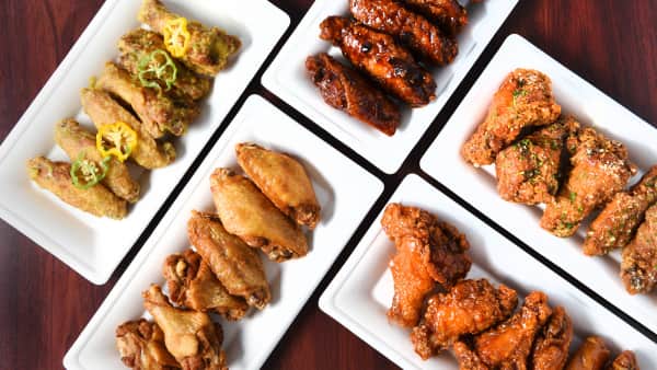 Wing it Tuesday - 30 PC - 2 Sides - 2 drinks