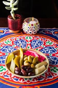 image of Mixed Olives & Pickles 