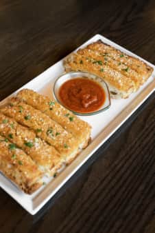 image of Garlic Bread (v)