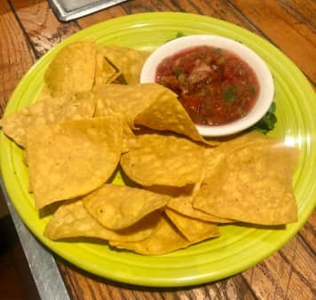 image of CHIPS + SALSA