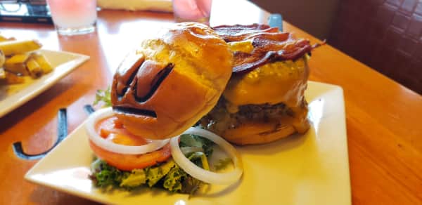 Bacon Cheese Burger