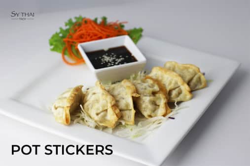 image of Potstickers (6 pcs)