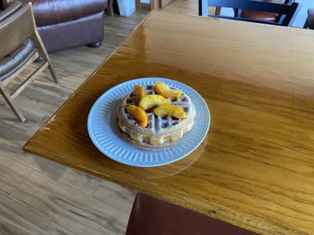 Stuffed Waffle w/ Fruit - 7"