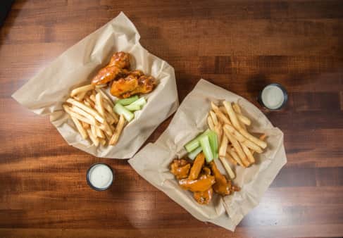 Lunch (5) Wings