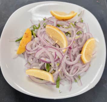 image of Onion, Chilis & Lemon