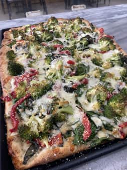 image of Large Detroit Style White Veggie
