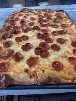 image of Lg. Det. Hot Honey Pepperoni Vodka Sauce