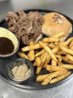 image of Beef on Weck