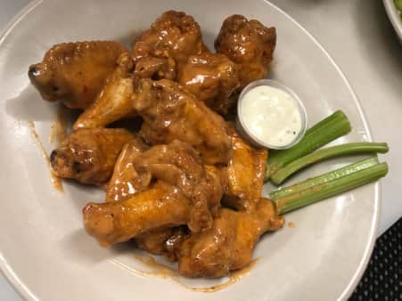 image of (12) Traditional Wings