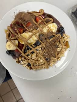 image of PEANUT BUTTER CHOCOLATE ACAI BOWL