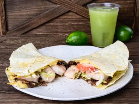 image of QUESADILLA MIXTA CAMARON ASADA
