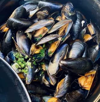 image of 1 LB Mussels