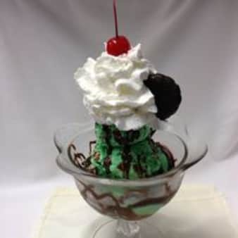 image of Mint Chip Sundae