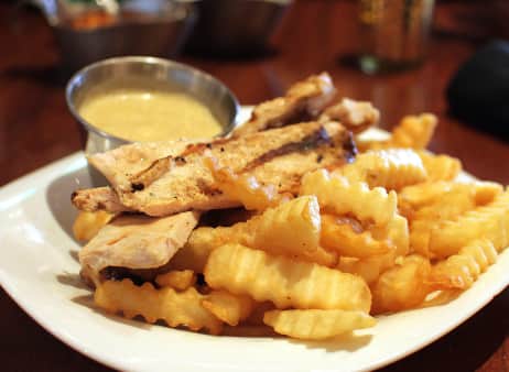 image of Kids Grilled Chicken/Fries