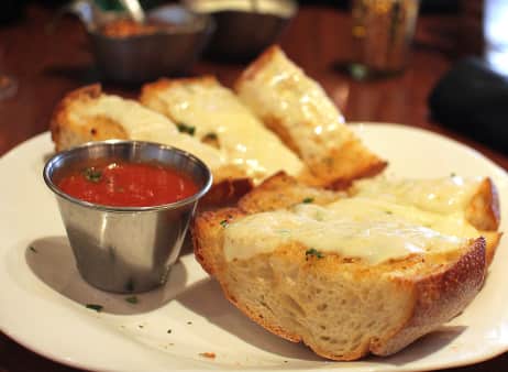 image of Garlic Bread w/Cheese