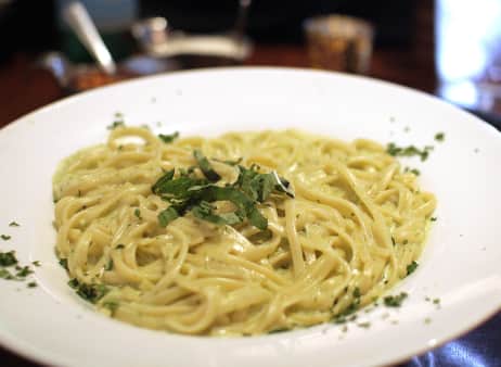 image of Linguini Pesto